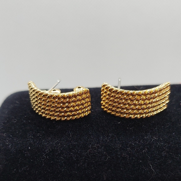 MONET Goldtone Knot Necklace & Huggie Textured Goldtone Pierced Earring Set EVC - Picture 10 of 13